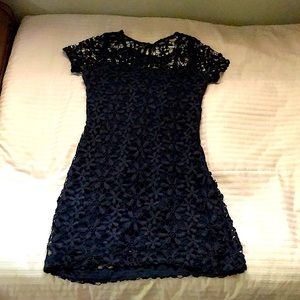 Hollister Dress Boho Lace Short Sleeve A-Line Mini Dress Sz 1 Navy blue worn 1x!